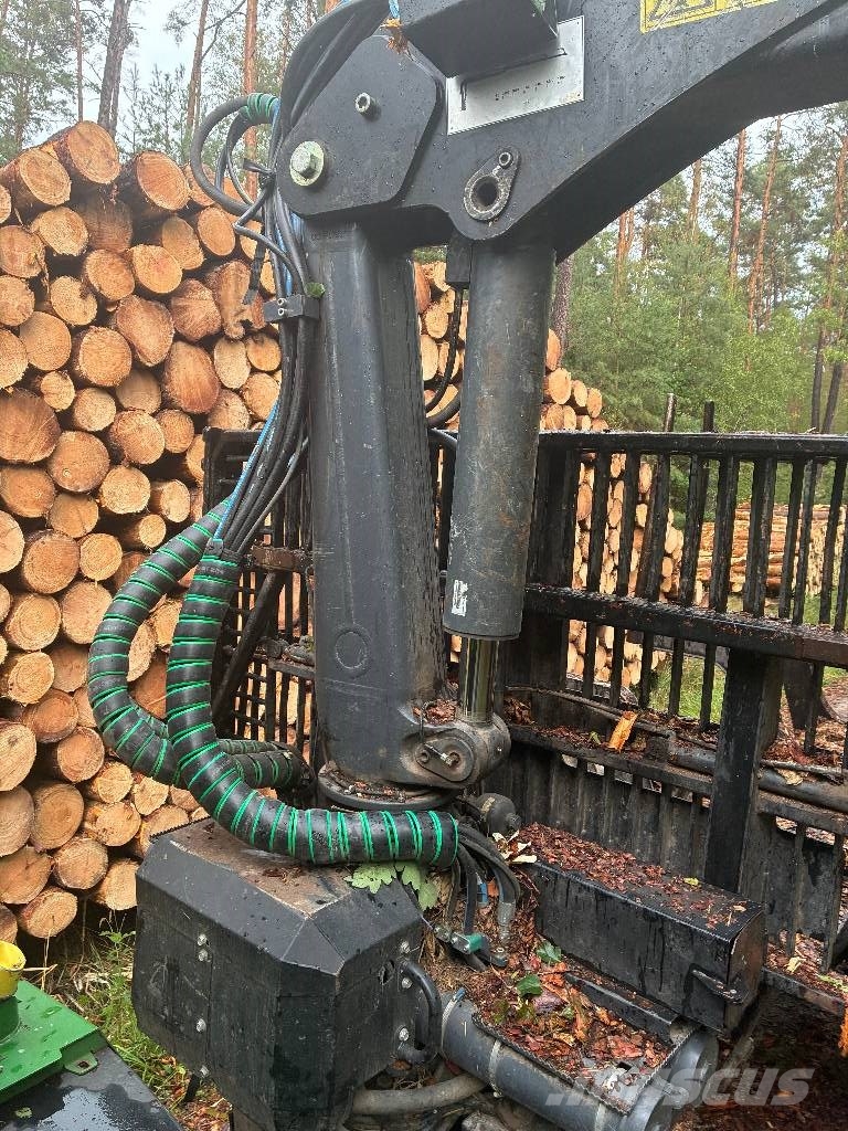 John Deere 1510 E IT 4 Forwarders / Autocarregadores
