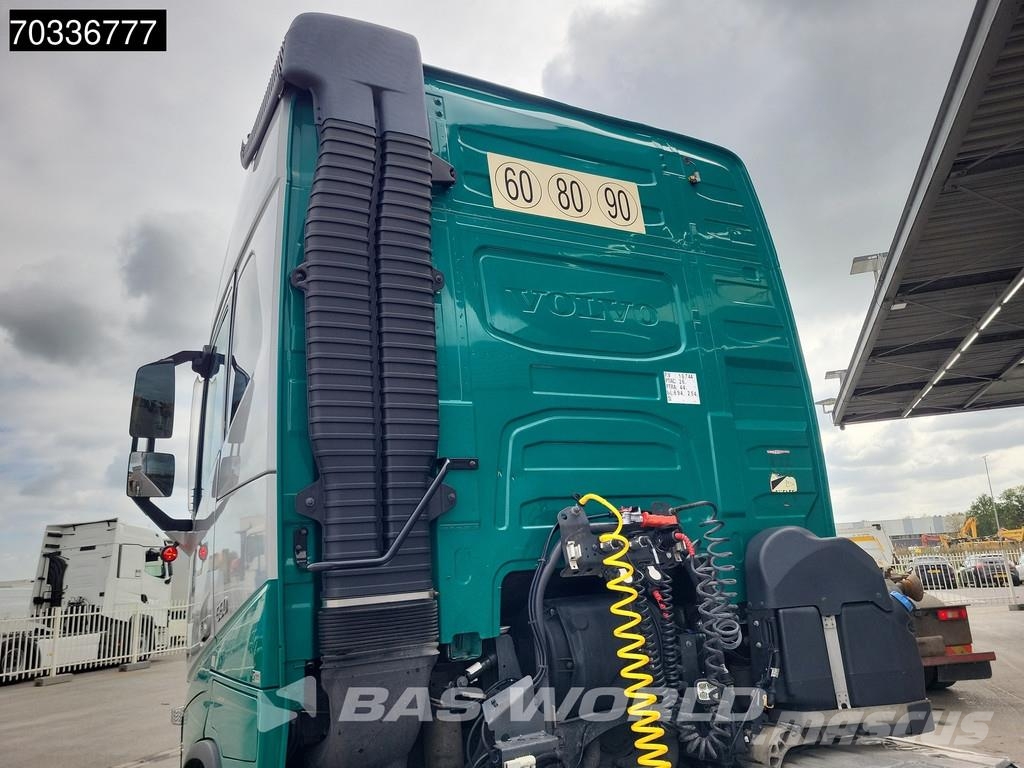 Volvo FH16 550 6X4 Retarder 2x Tanks APK 01-2027 Big-Axl 牵引车