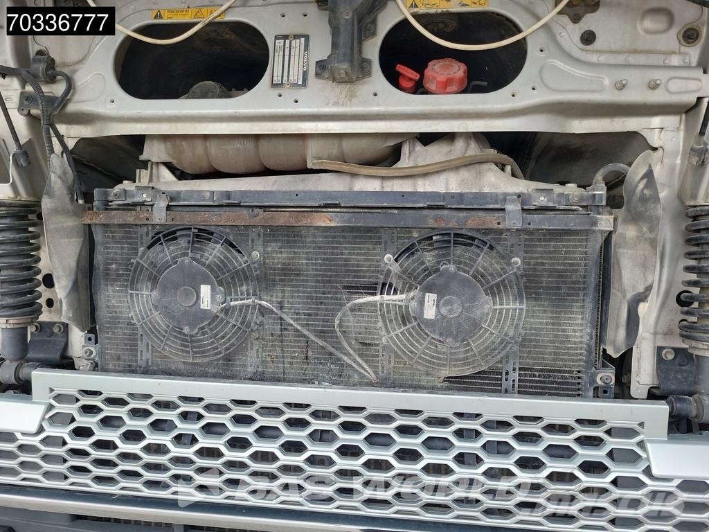 Volvo FH16 550 6X4 Retarder 2x Tanks APK 01-2027 Big-Axl 牵引车