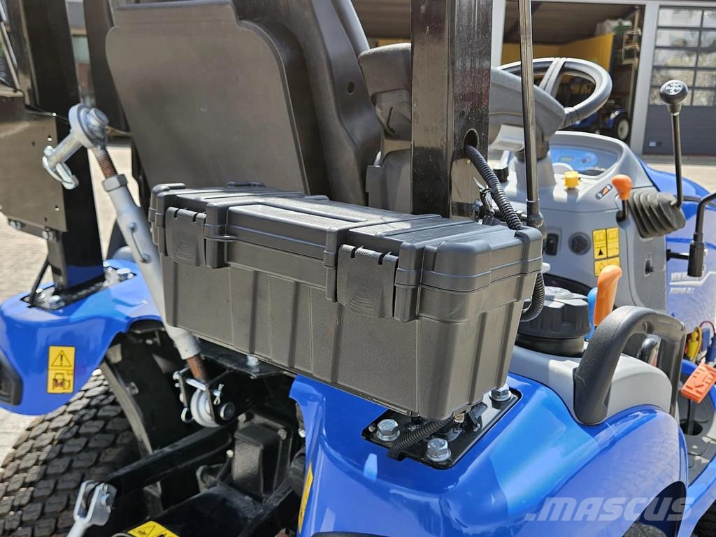 New Holland Boomer 25 Compact Kompakttraktorid