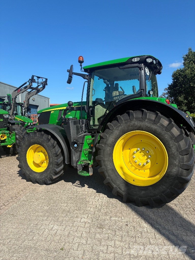 John Deere 6R 195 Traktoren