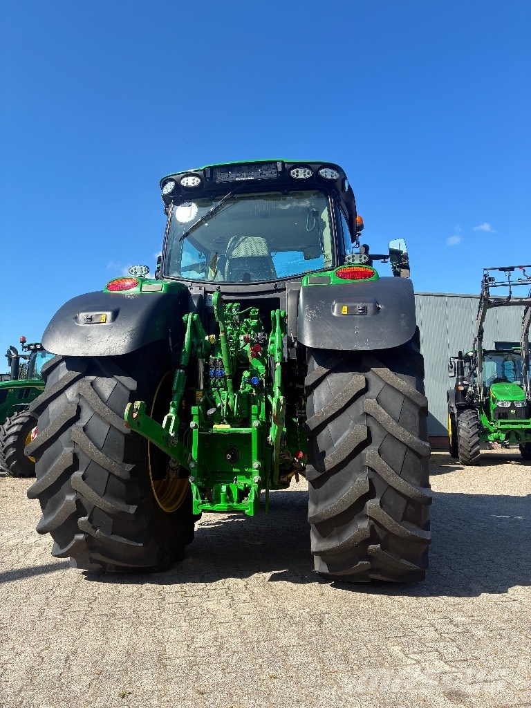 John Deere 6R 195 Traktoren
