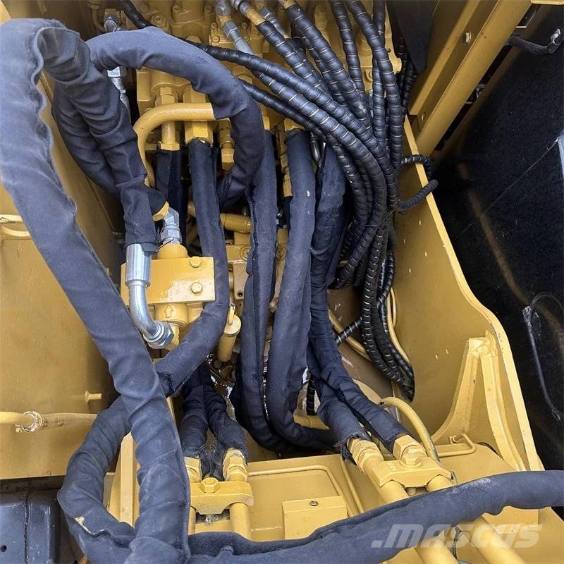 CAT 313 D Εκσκαφείς με ερπύστριες