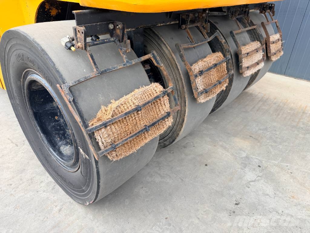Dynapac CP224W Pneumorehvidega rullid