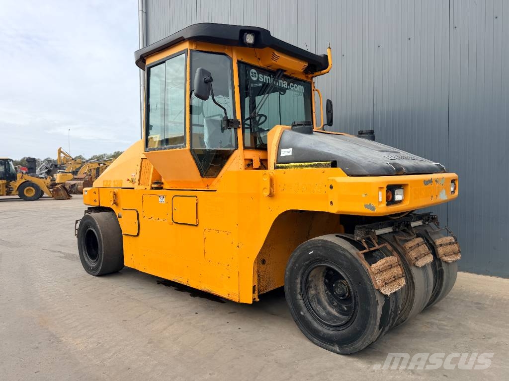 Dynapac CP224W Pneumorehvidega rullid
