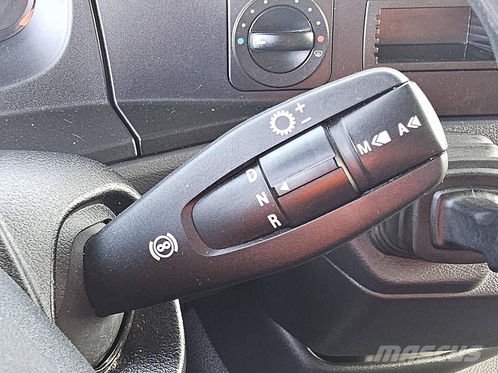 Mercedes-Benz ATEGO 1223 FRC 12-28 LIFT A/C Chladírenské nákladní vozy