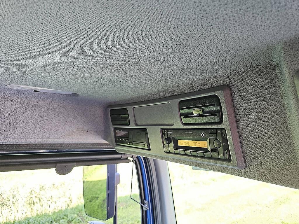 Mercedes-Benz ATEGO 1223 FRC 12-28 LIFT A/C Chladírenské nákladní vozy