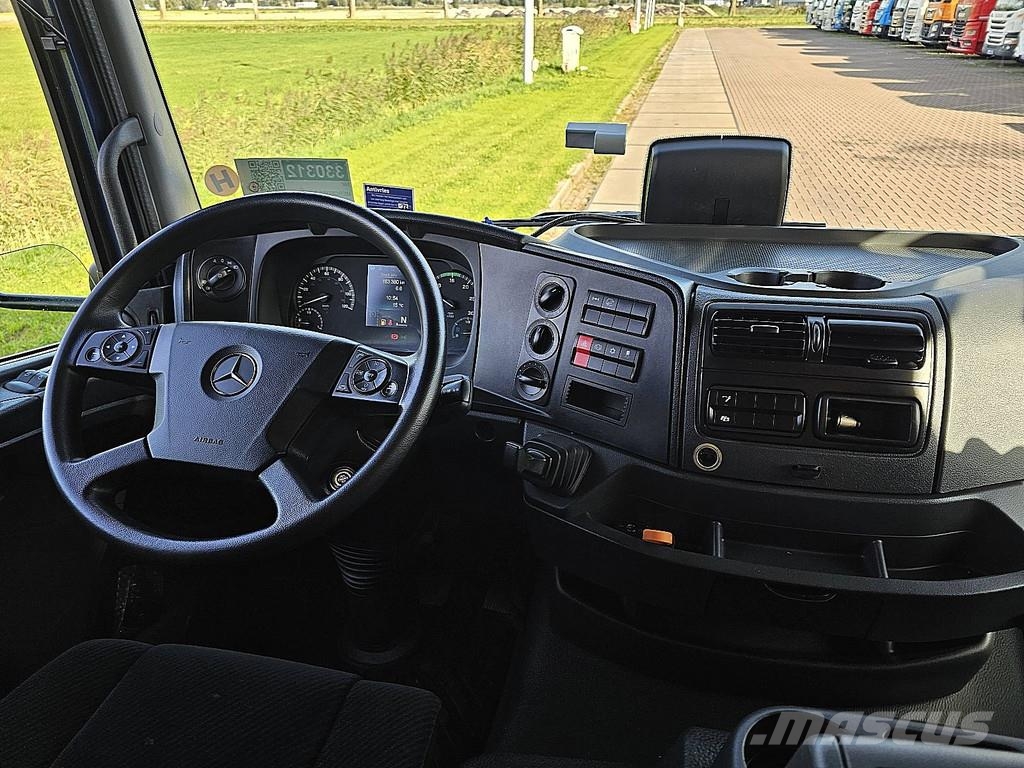 Mercedes-Benz ATEGO 1223 FRC 12-28 LIFT A/C Chladírenské nákladní vozy