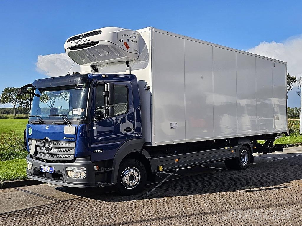 Mercedes-Benz ATEGO 1223 FRC 12-28 LIFT A/C Camiones con temperatura controlada
