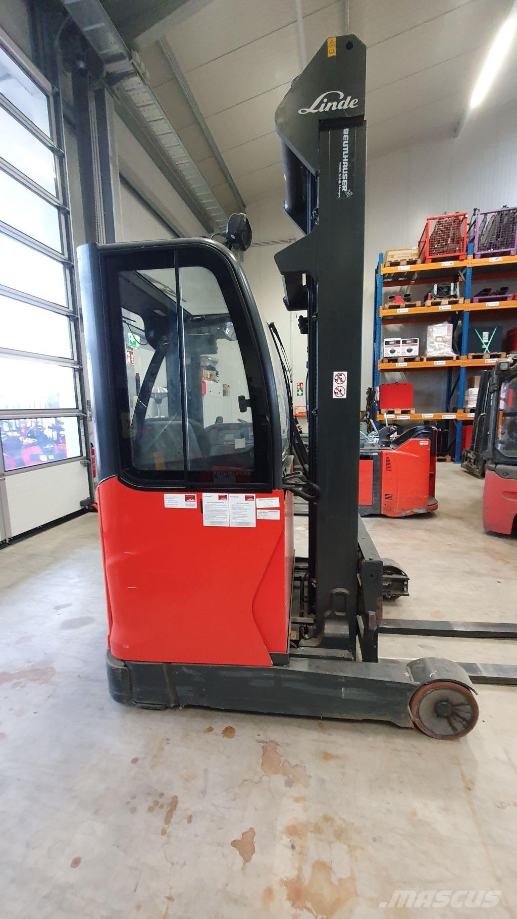 Linde R14 Reachtruck