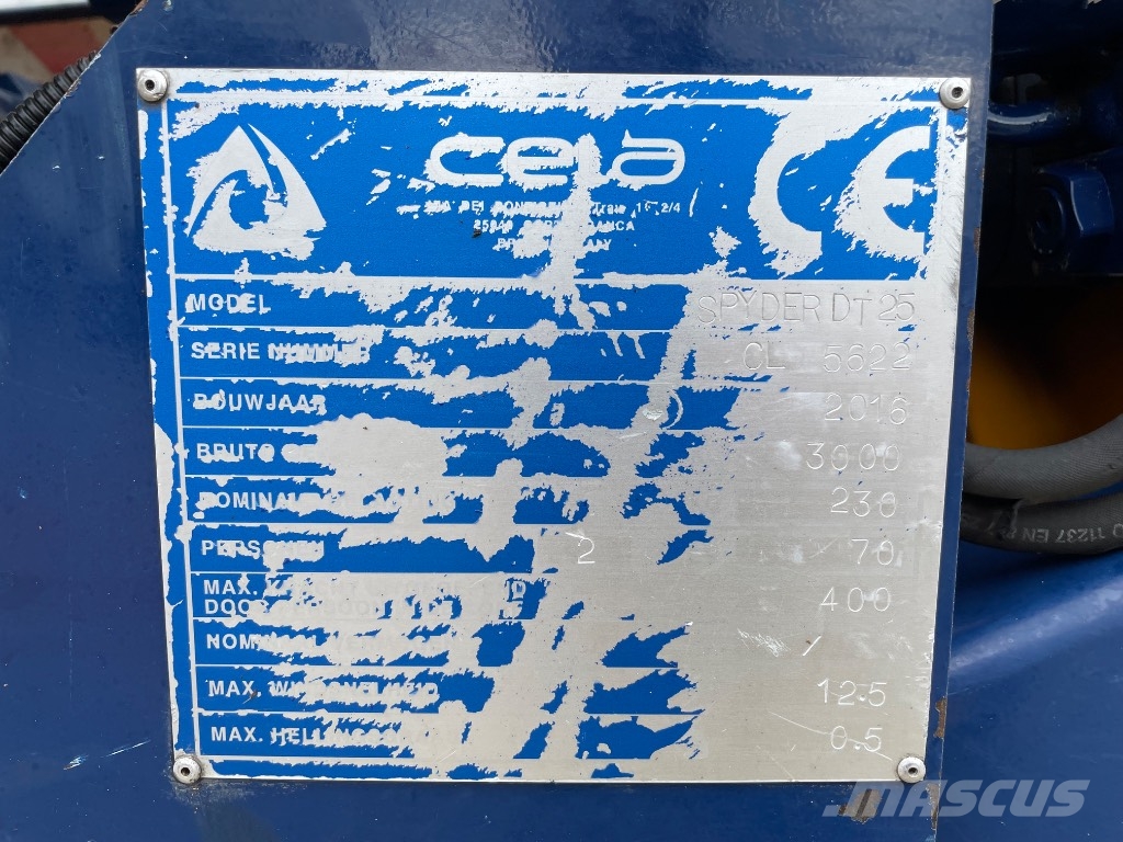 Cela Spyder DT 25 Gelenkteleskoparbeitsbühnen