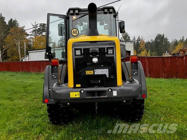 New Holland W 110 D Radlader