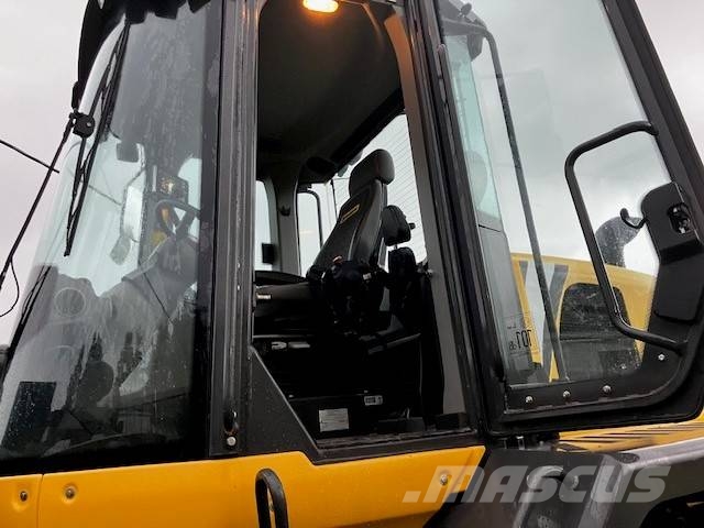 New Holland W 110 D Radlader