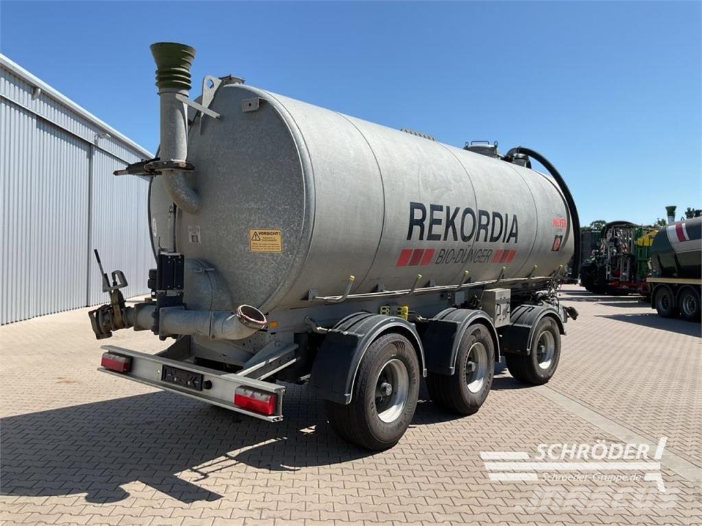Meyer-Lohne CARGO 28000 ماكينات وملحقات تسميد أخرى