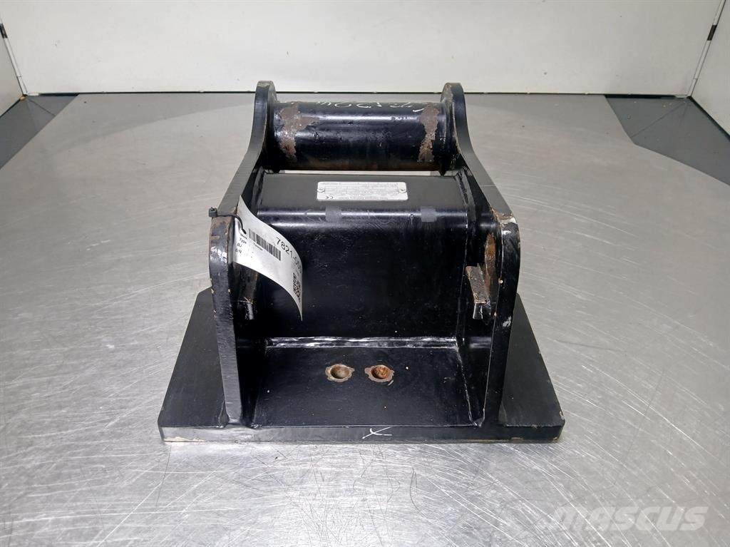 Terex TW85-Yanmar 6238224000-Adapter plate/Adapterplatte موصلات سريعة