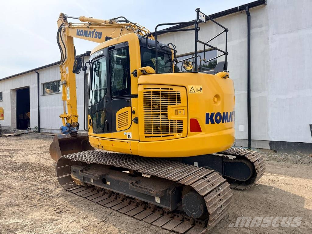 Komatsu PC 138 US-11 حفارات زحافة