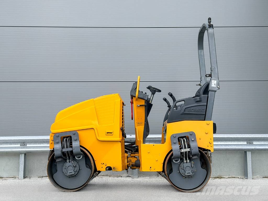 Bomag BW 100 ADM-5 Котки тротуарні