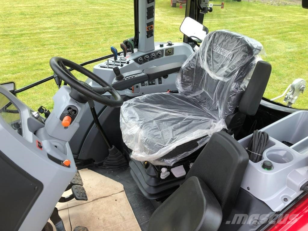 Valtra A135LH TRACTOR 트랙터