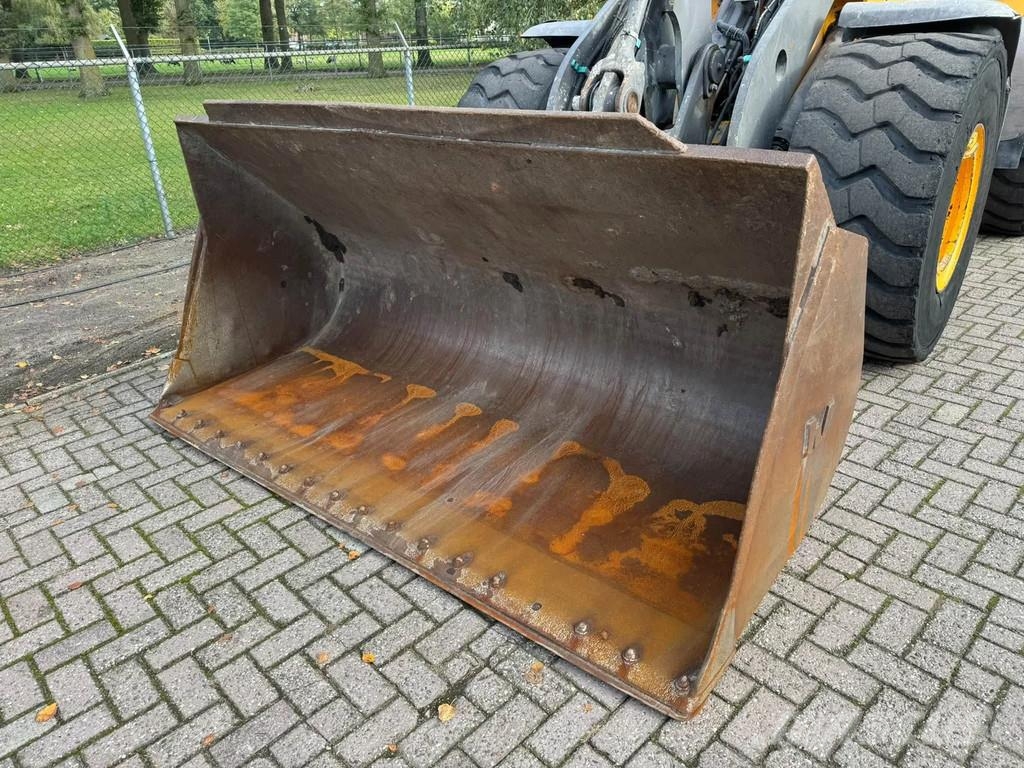 Volvo L90F CDC *First owner shovel loader Kolesni nakladalci