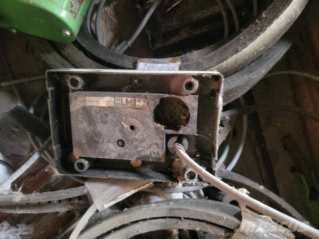 Deutz-Fahr 5660 HTS Biçerdöver aksesuarlari