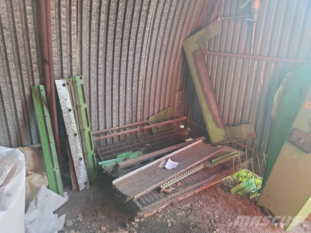 Deutz-Fahr 5660 HTS Biçerdöver aksesuarlari