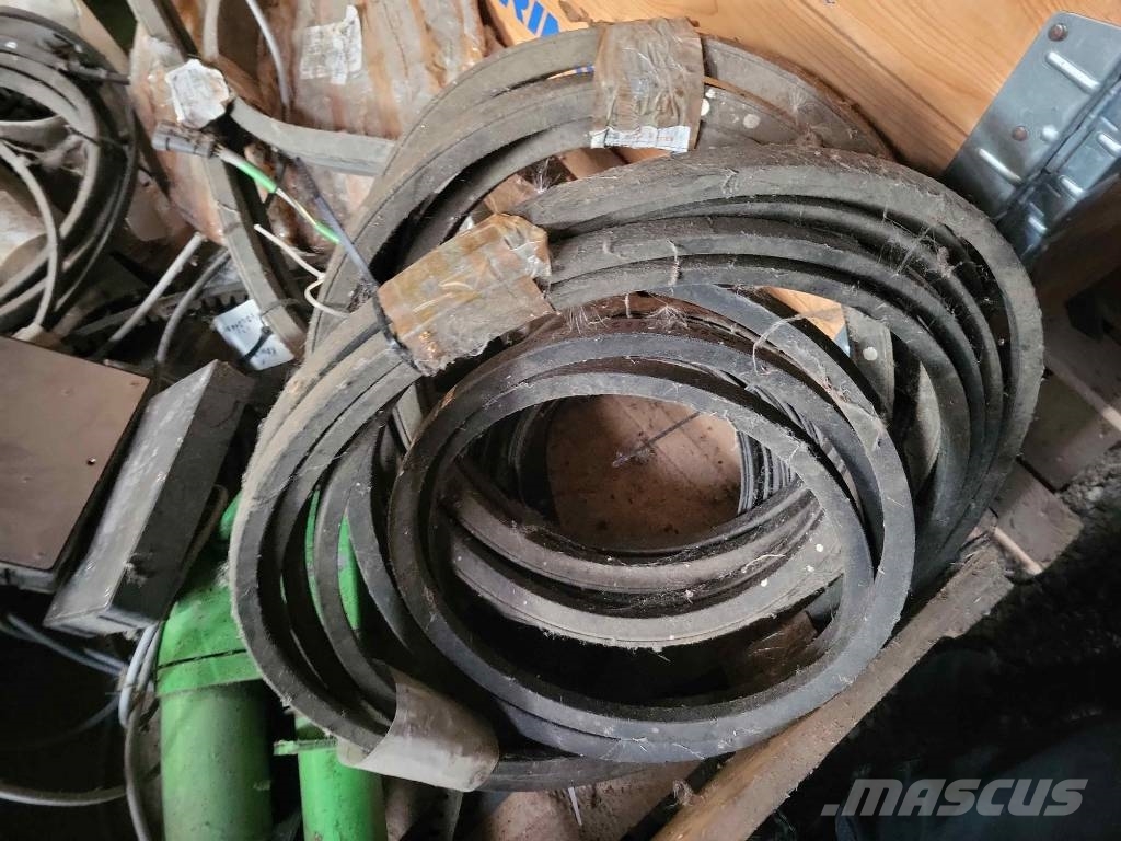 Deutz-Fahr 5660 HTS Biçerdöver aksesuarlari