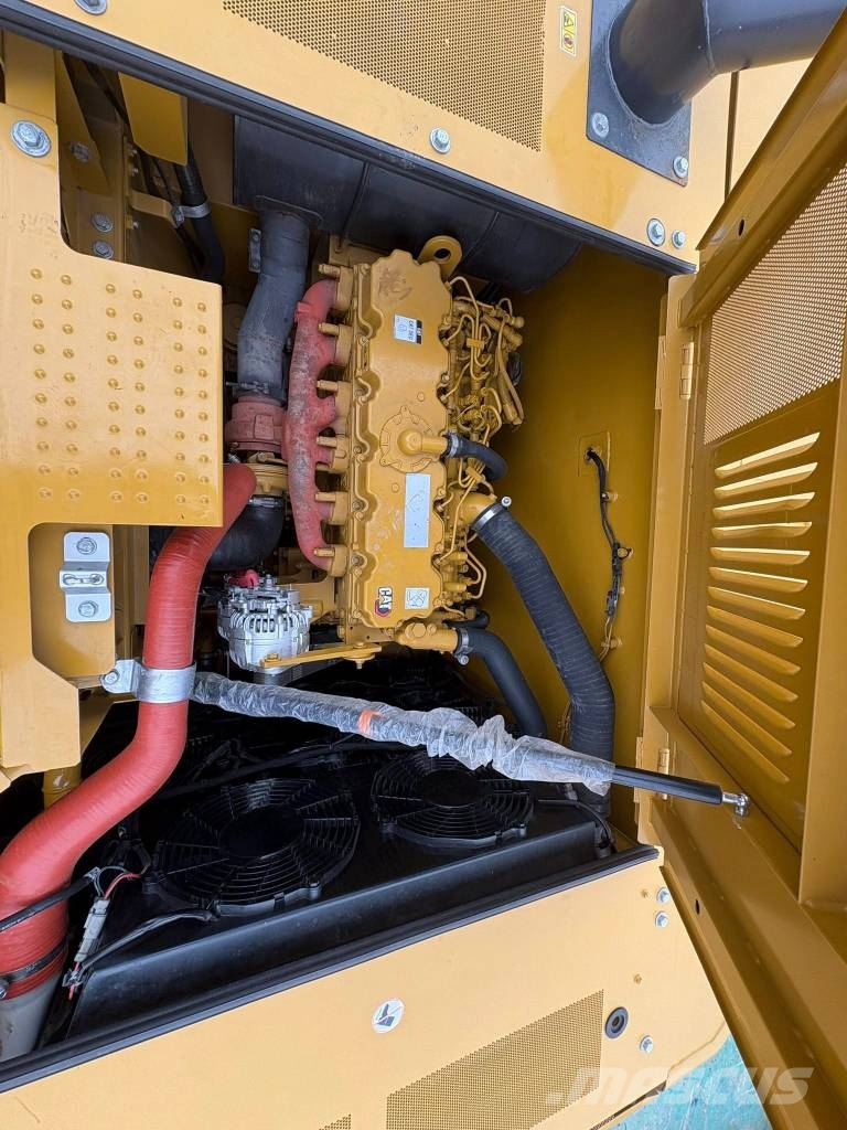 CAT 330 GC Bagri goseničarji