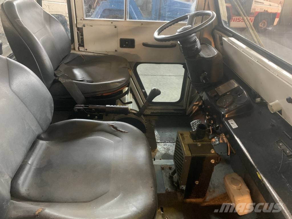 Toyota 2TG20 /02/ V-3520 EO Flughafenausrüstung