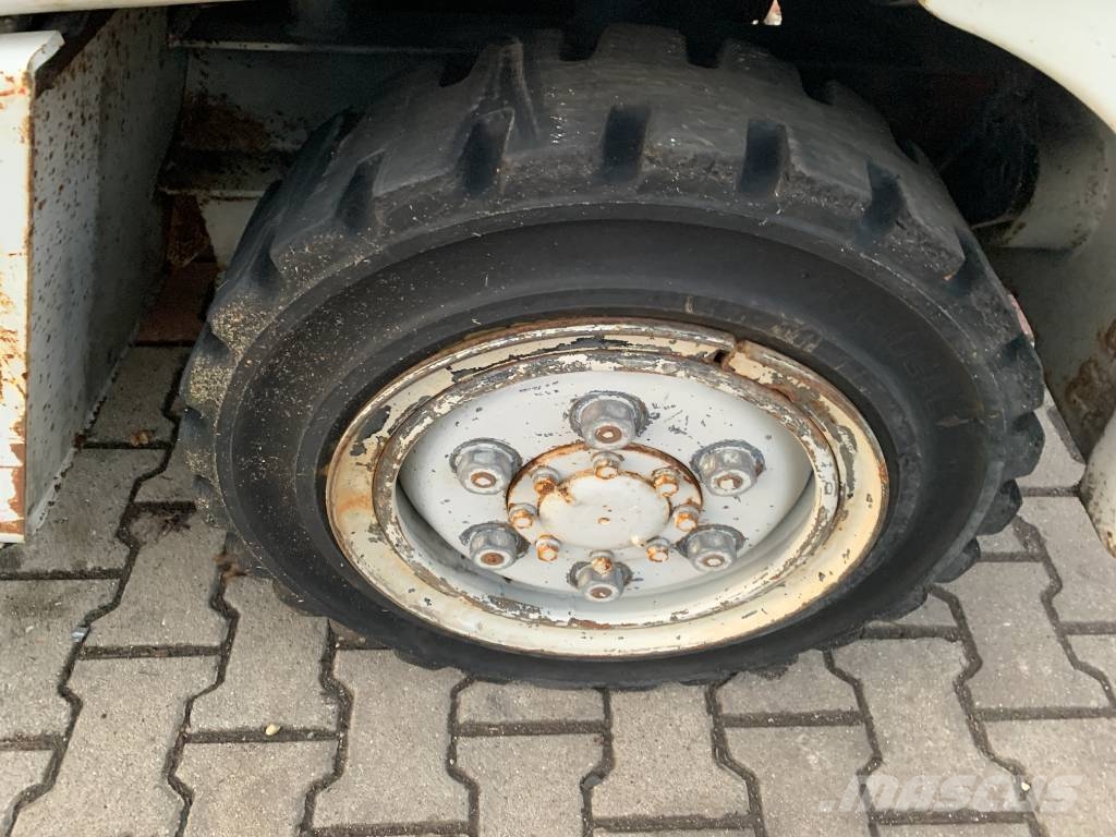 Toyota 2TG20 /02/ V-3520 EO Flughafenausrüstung