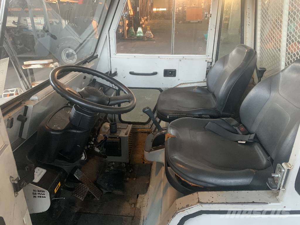 Toyota 2TG20 /02/ V-3520 EO Flughafenausrüstung
