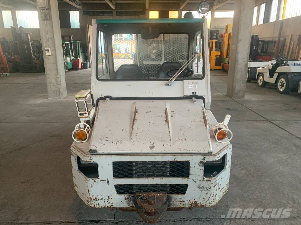 Toyota 2TG20 /02/ V-3520 EO Flughafenausrüstung
