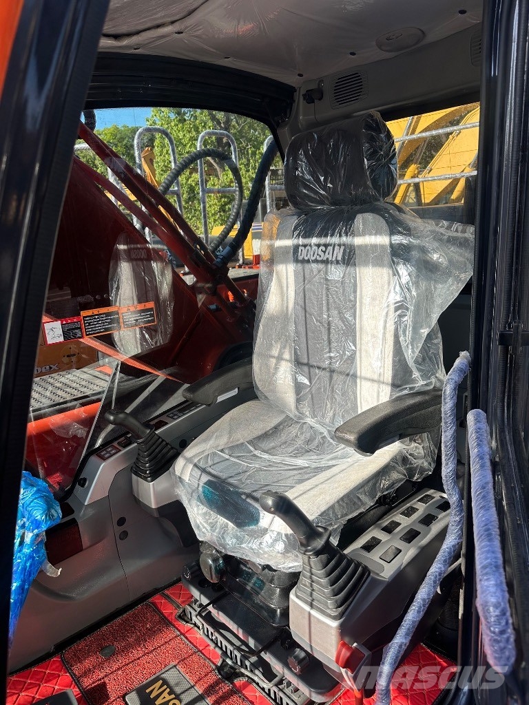 Doosan DX 300 LCA Escavadoras de rastos