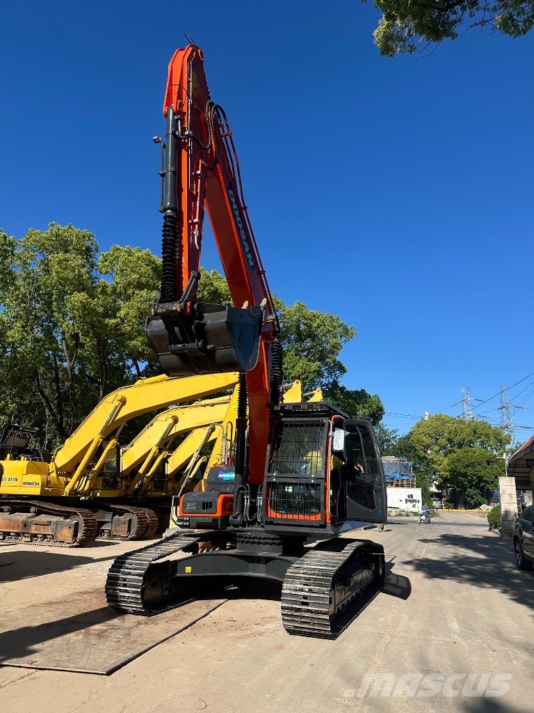 Doosan DX 300 LCA Escavadoras de rastos