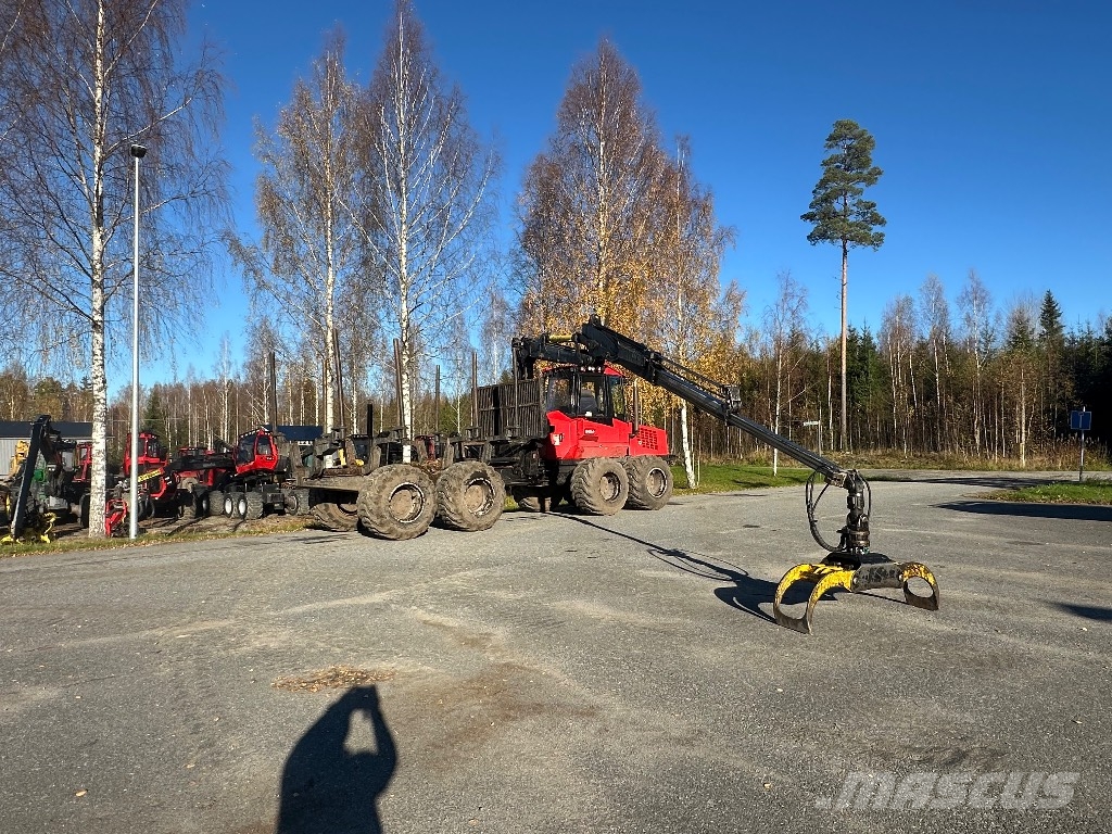 Komatsu 840.4 Форвардери