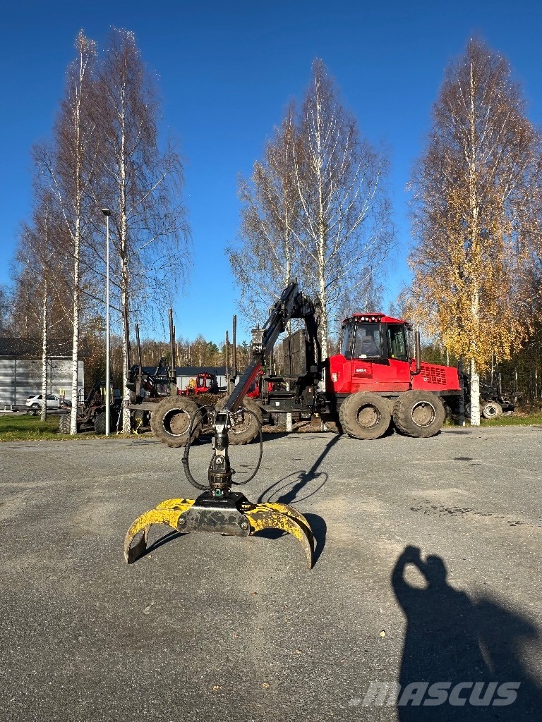 Komatsu 840.4 Форвардери