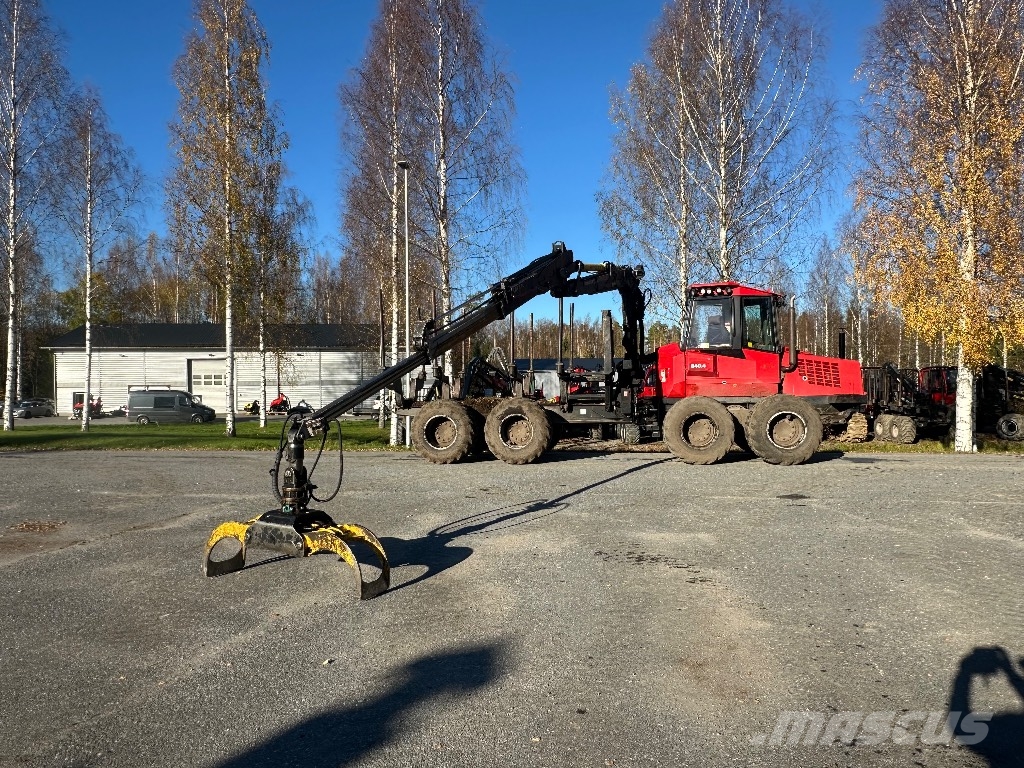 Komatsu 840.4 Форвардери