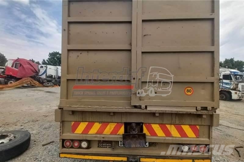 Tata 1518 Selling AS IS 其他货车