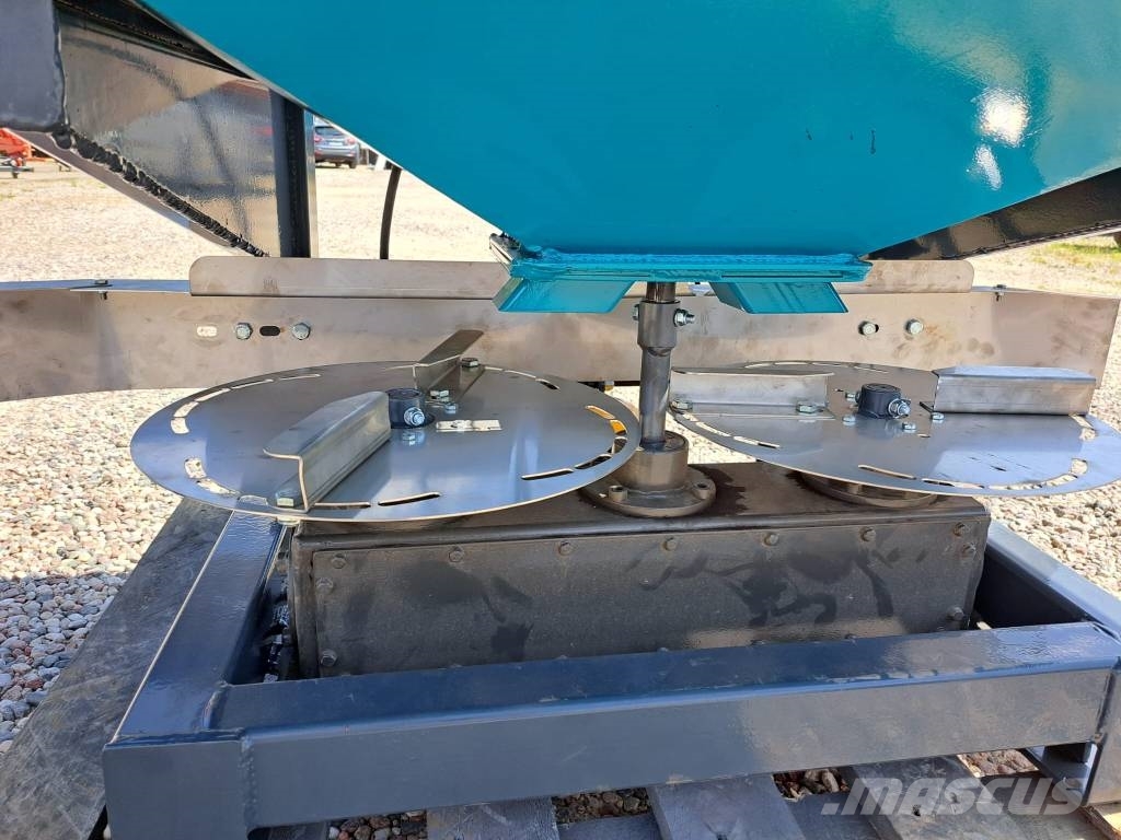 Janpol Premium 1500 fertilizer spreader / rozsiewacz 1500 Mineralspreder