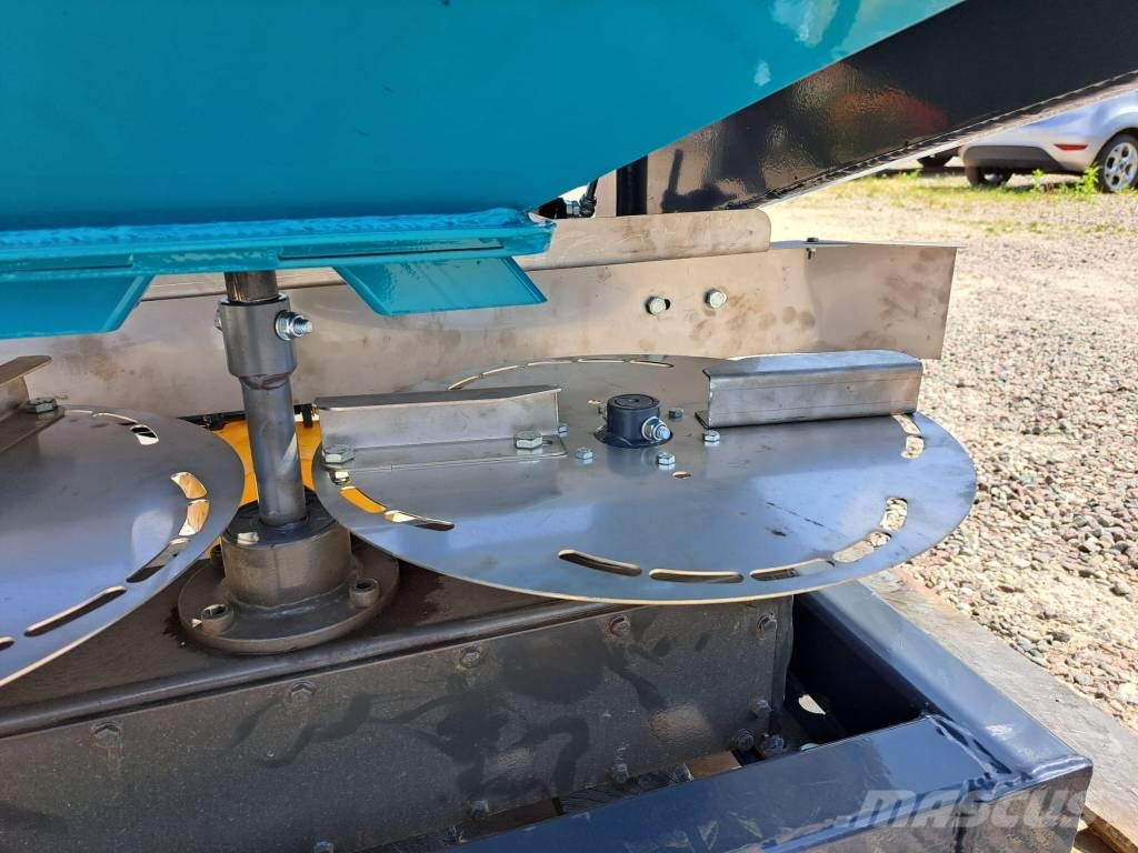 Janpol Premium 1500 fertilizer spreader / rozsiewacz 1500 Mineralspreder