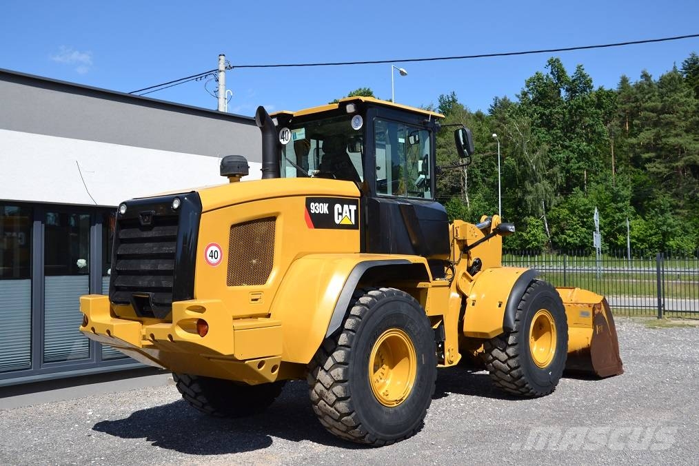 CAT 930 K لوادر بعجل