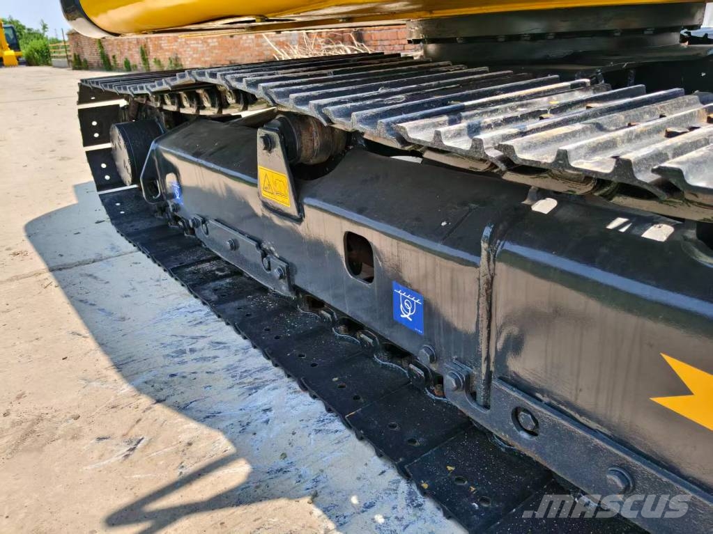Komatsu PC 56-7 小型挖掘机