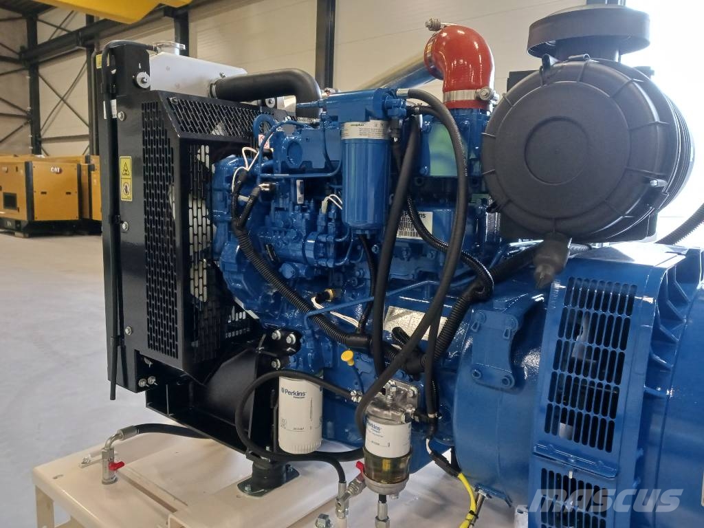 FG Wilson P110-3 - 110 kVA Open Genset - DPX-16008-O Geradores a diesel