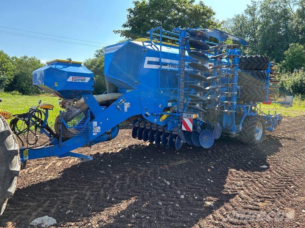 Farmet Falcon 6 PRO Fert+ Combination drills