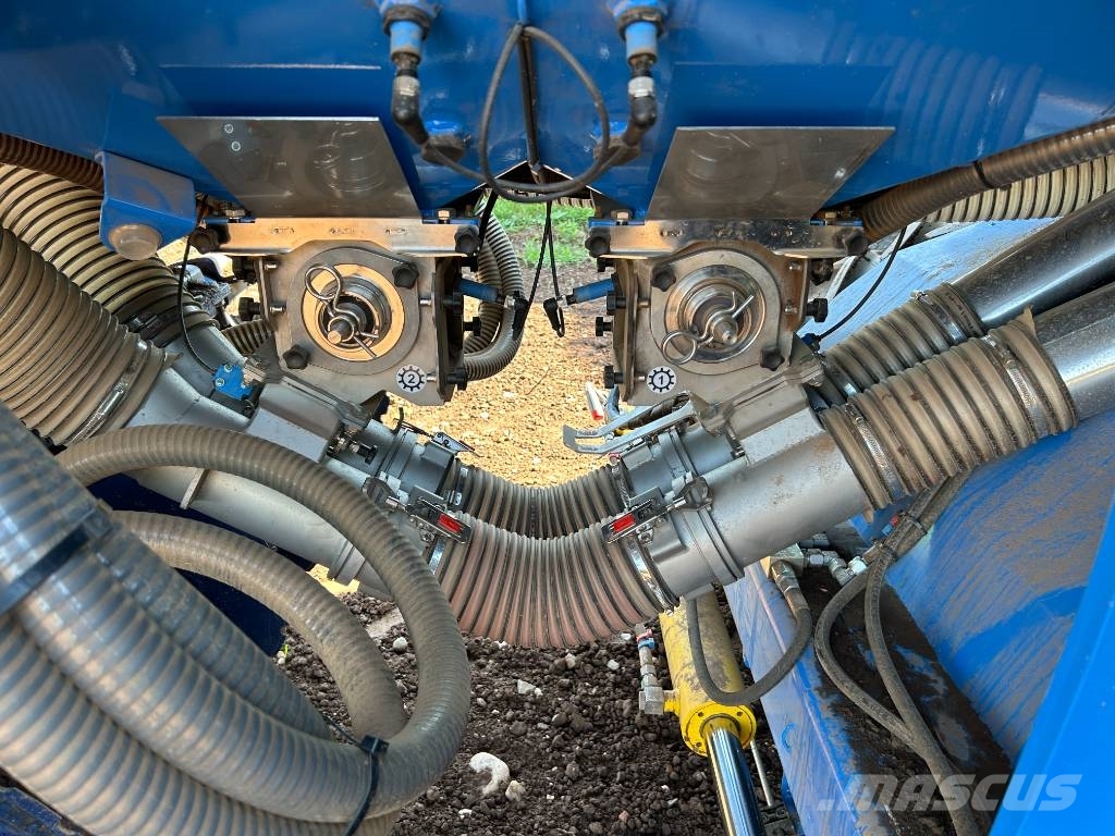 Farmet Falcon 6 PRO Fert+ Combination drills