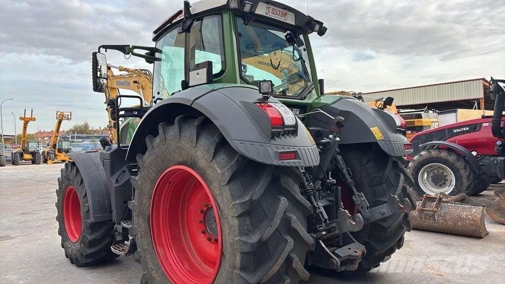 Fendt 826 Traktorok