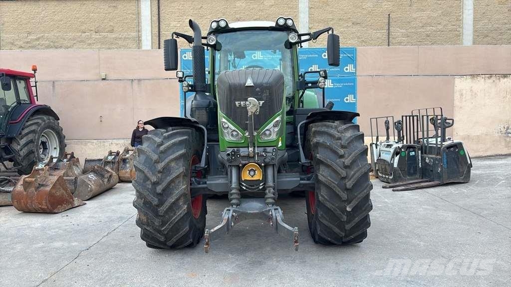 Fendt 826 Traktorok