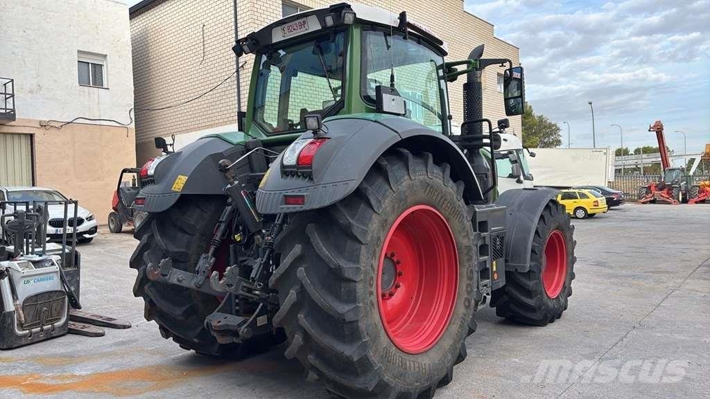 Fendt 826 Traktorok