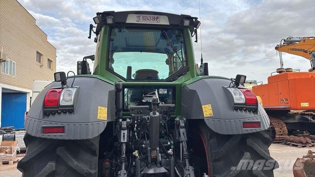 Fendt 826 トラクター