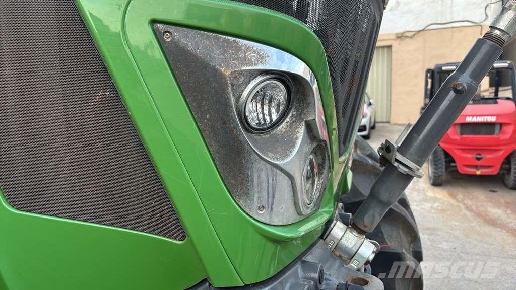 Fendt 826 Traktory