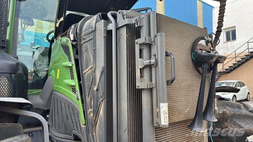 Fendt 826 Traktorok